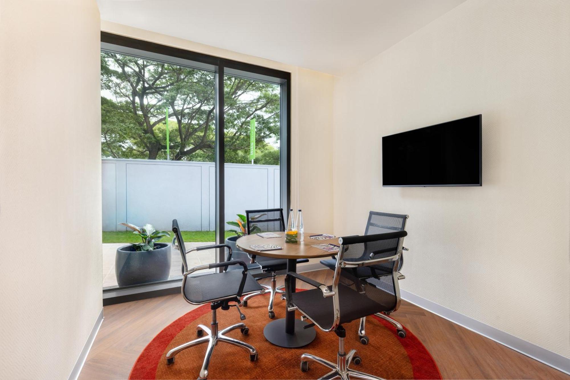 Ibis Styles Mysuru Hotel Buitenkant foto